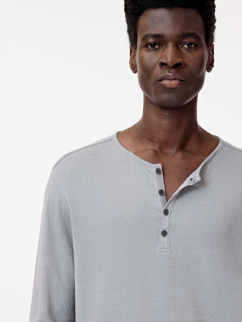 John Varvatos Walden Henley in Broken Stitch