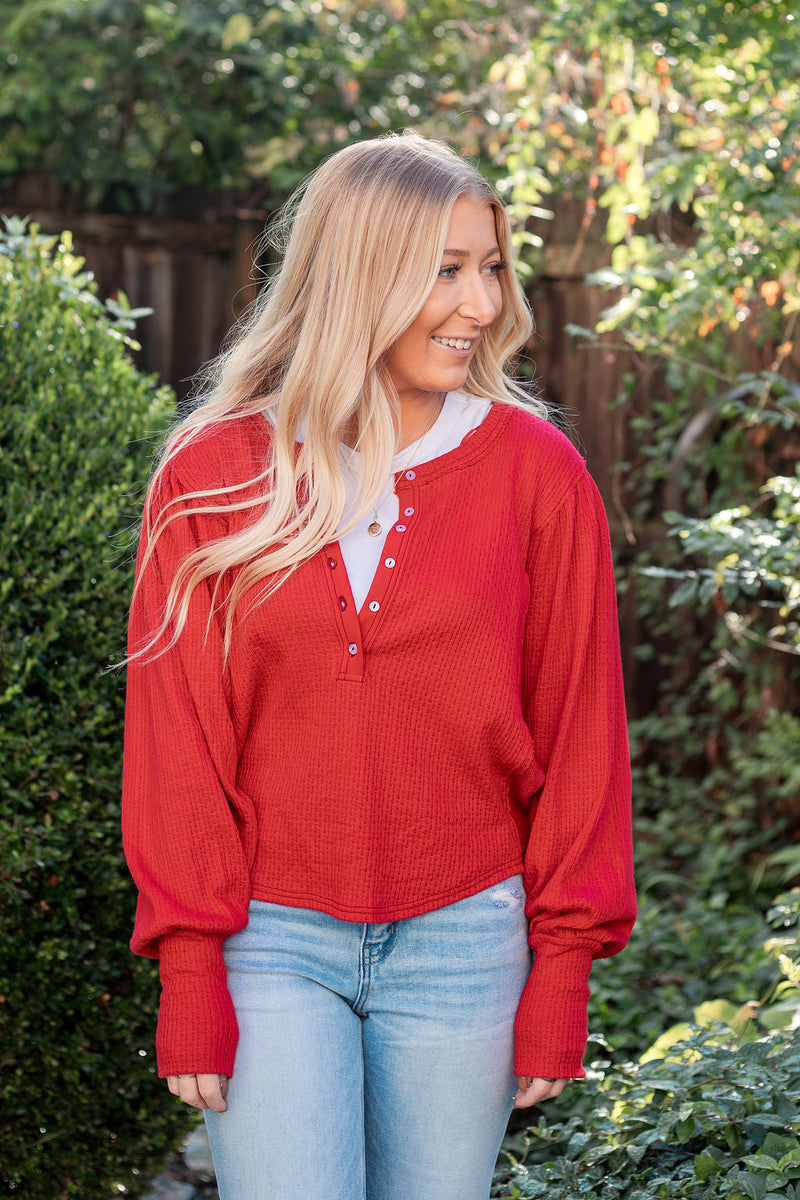 Free People QUINN KNIT TOP - Salsa