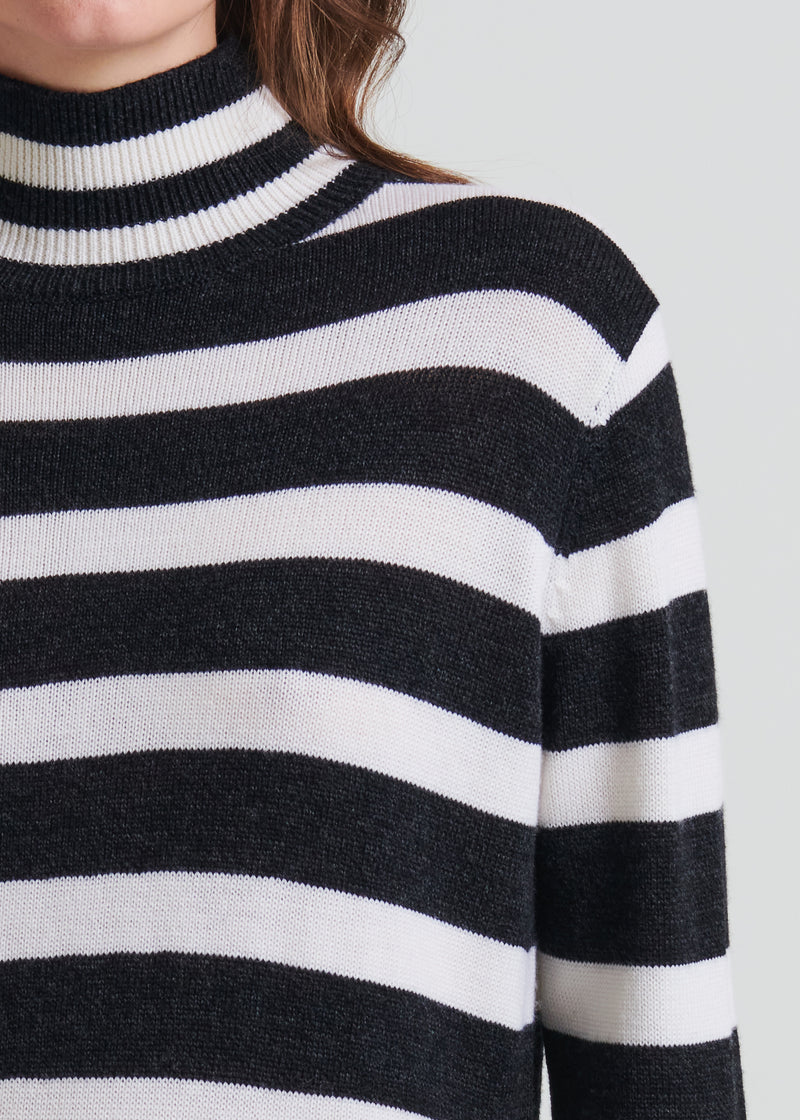 Patrick Assaraf Extra-Fine Merino Stripe Turtleneck