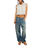 Minimalist Moxie Barrel Jean