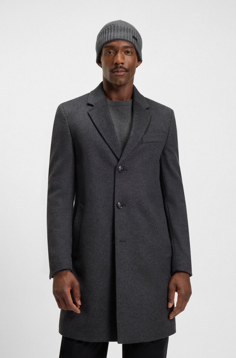 Logo-plaque beanie hat in virgin wool